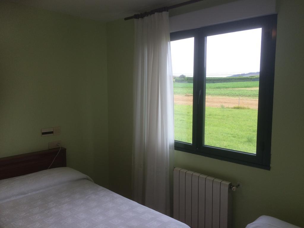 Hotel Brisamar Bañugues Εξωτερικό φωτογραφία