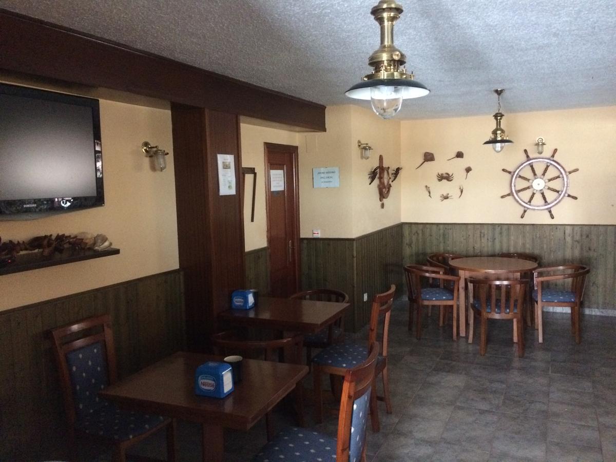 Hotel Brisamar Bañugues Εξωτερικό φωτογραφία
